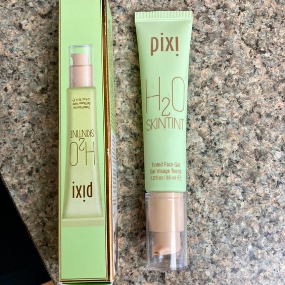 Pixi Other - NIB ⭐️ Pixi H2O Skintint “Porcelain”